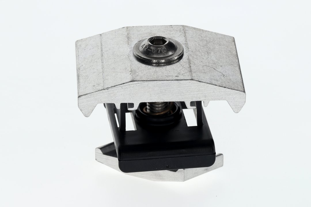 BOSCH Ersatzteil TTNR: 87485110060 Halter BOSCH Ersatzteil TTNR: 87485110060 Halter