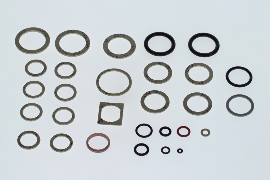 BOSCH Ersatzteil TTNR: 87101035110 Dichtungssatz