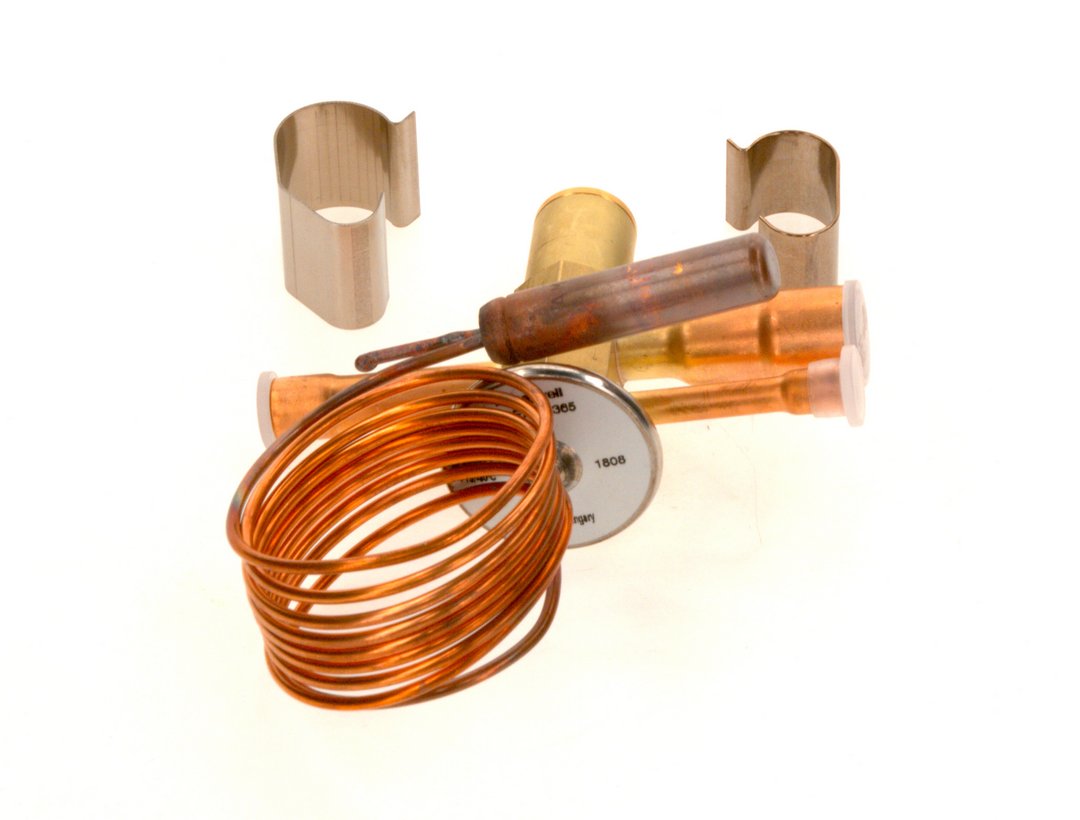 BOSCH Ersatzteil TTNR: 87183100120 Expansionsventil 4,5