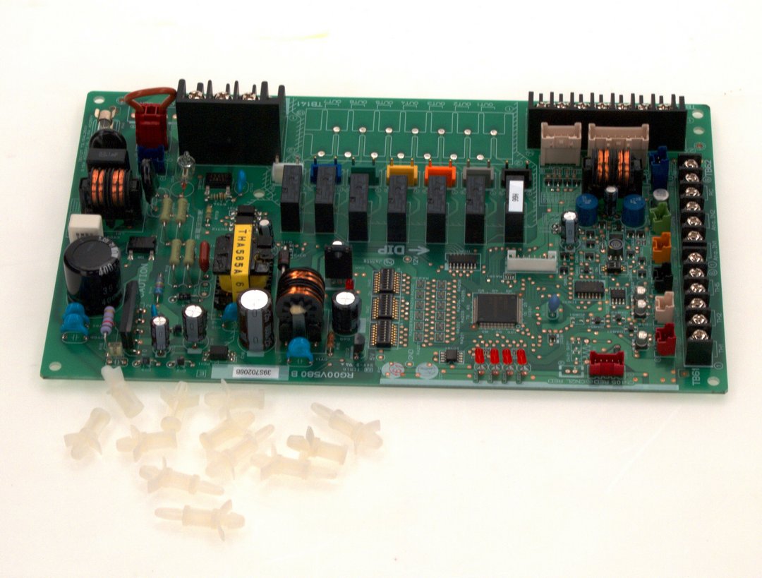 BOSCH Ersatzteil TTNR: 8718580239 Leiterplatte PAC-IF011B