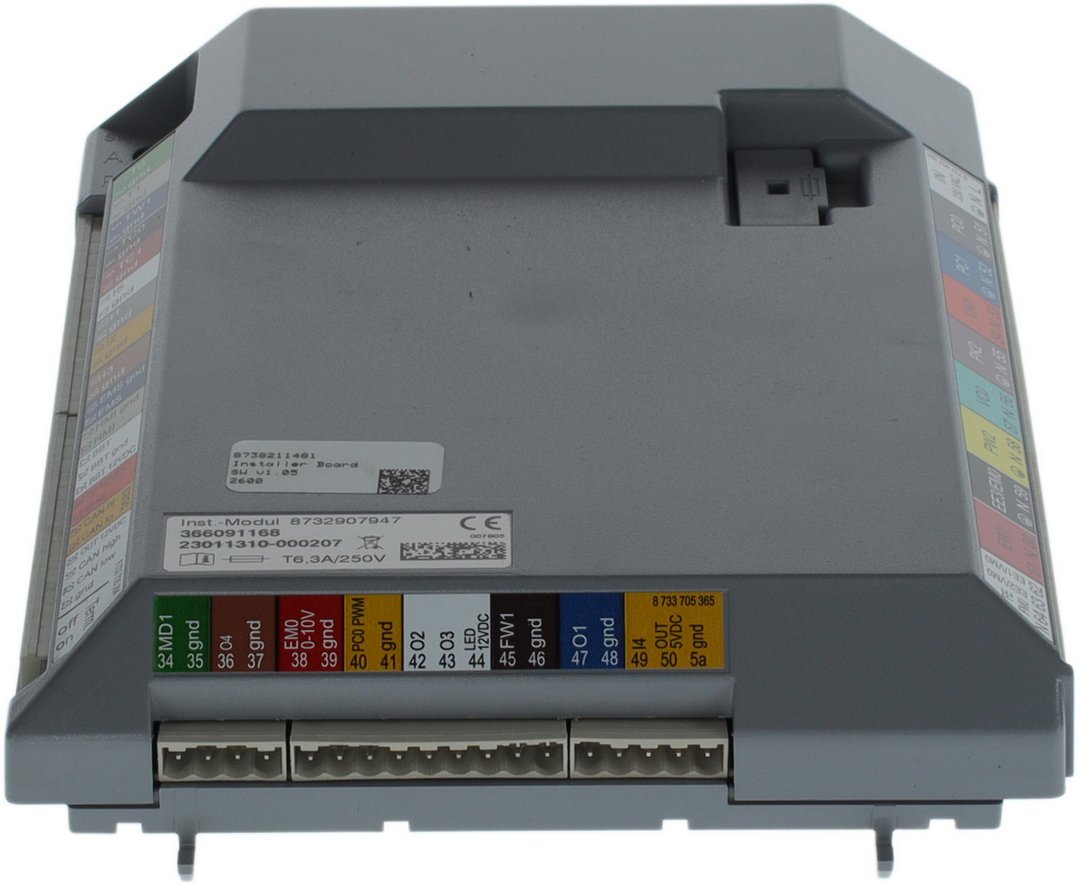 BOSCH Ersatzteil TTNR: 8738211483 Steuerung CUHP v1.05 Bo/Ju BOSCH Ersatzteil TTNR: 8738211483 Steuerung CUHP v1.05 Bo/Ju