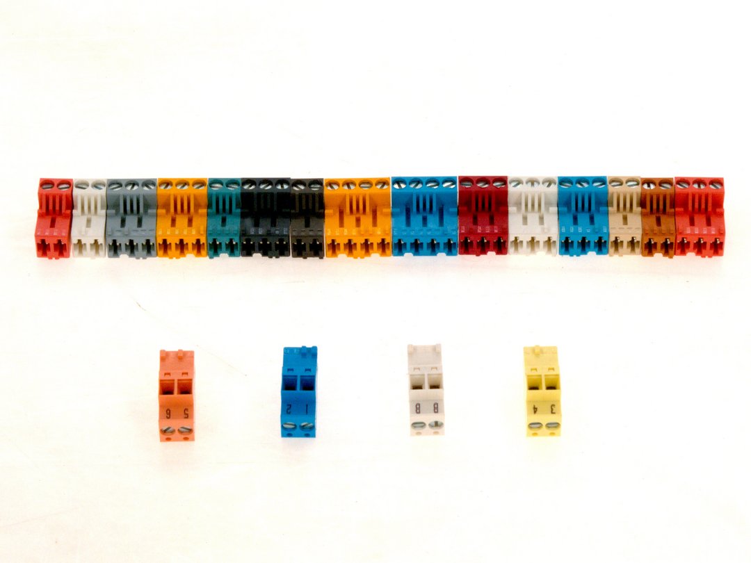 BOSCH Ersatzteil TTNR: 87472081770 Steckersatz BOSCH Ersatzteil TTNR: 87472081770 Steckersatz