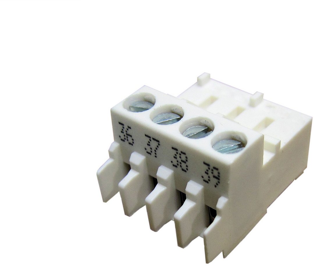 BOSCH Ersatzteil TTNR: 7747023980 Anschlussklemme 4-pol BR II Brenner weiss BOSCH Ersatzteil TTNR: 7747023980 Anschlussklemme 4-pol BR II Brenner weiss