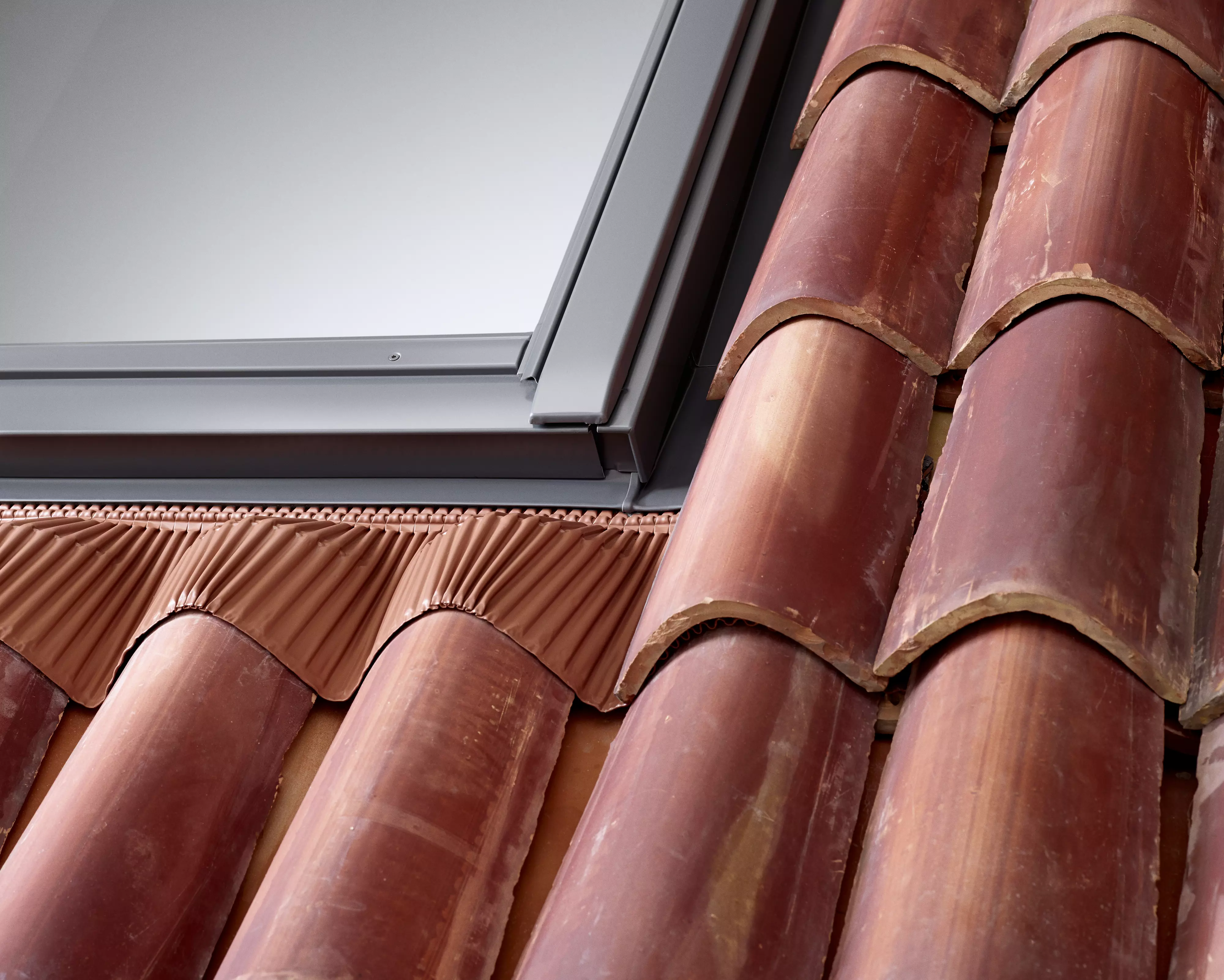 VELUX Flachdach-Fenster Elektro, Kunstst. 2fach-Vergl. 90x60 CVU 090060 0220Q VELUX Flachdach-Fenster Elektro, Kunstst. 2fach-Vergl. 90x60 CVU 090060 0220Q