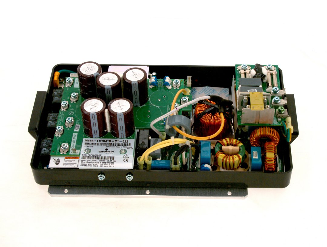 BOSCH Ersatzteil TTNR: 8738207277 Wechselrichter ZHW 1 phase BOSCH Ersatzteil TTNR: 8738207277 Wechselrichter ZHW 1 phase