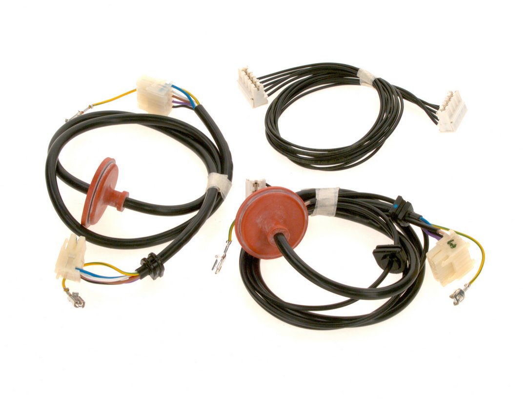 BOSCH Ersatzteil TTNR: 87144018850 Geblaeseleitung BOSCH Ersatzteil TTNR: 87144018850 Geblaeseleitung