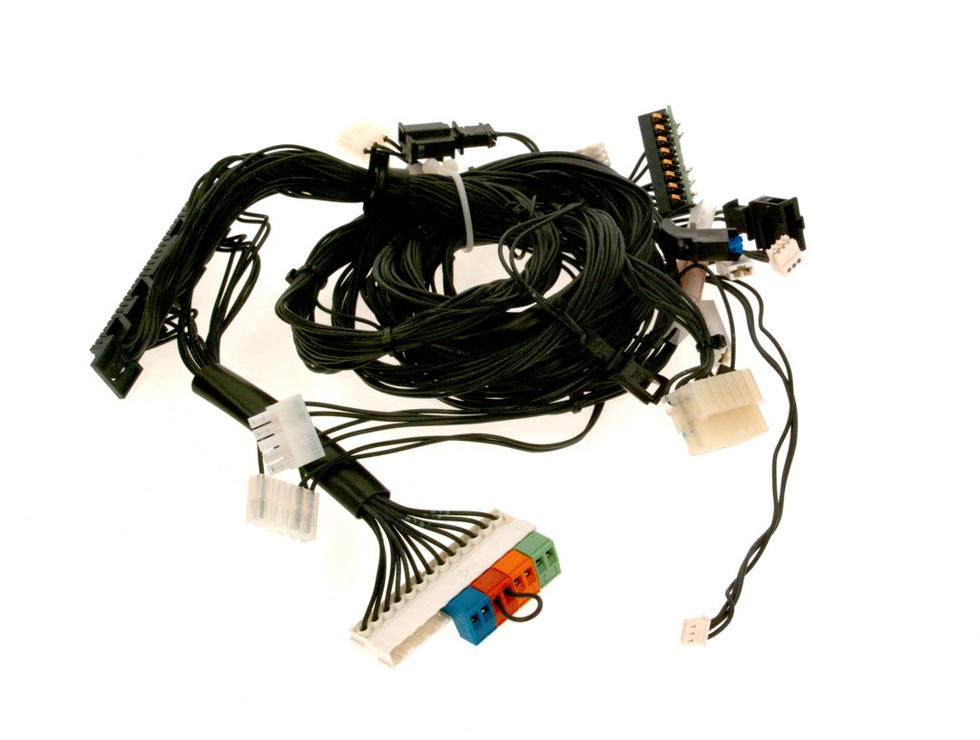 BOSCH Ersatzteil TTNR: 7746700059 Kabelbaum Niederspannung GB152 4574
