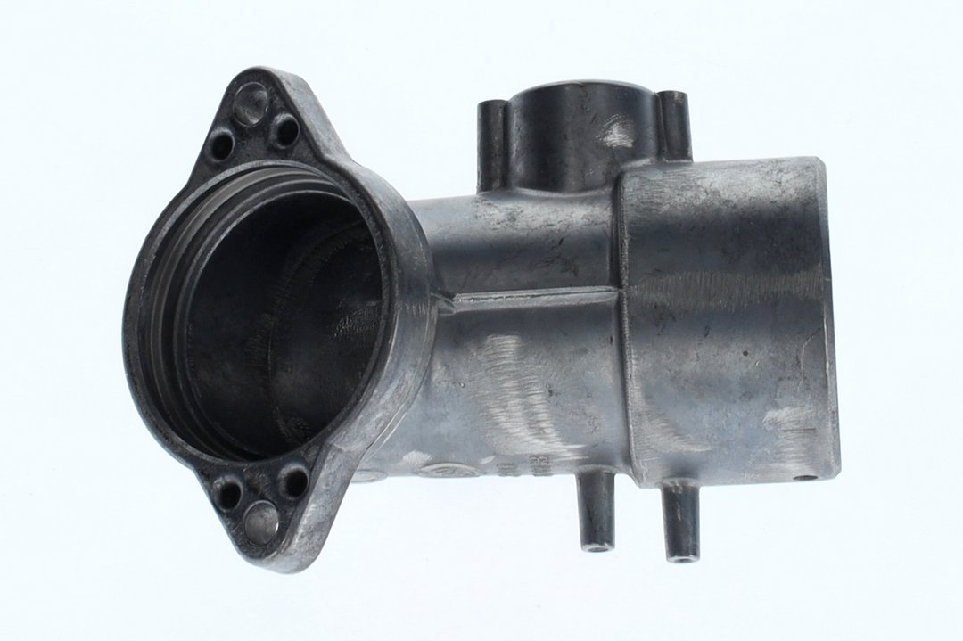 BOSCH Ersatzteil TTNR: 7098882 Brenneranschlussrohr GB112