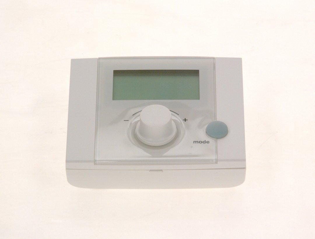 BOSCH Ersatzteil TTNR: 8737707227 Regler FB10 BOSCH Ersatzteil TTNR: 8737707227 Regler FB10