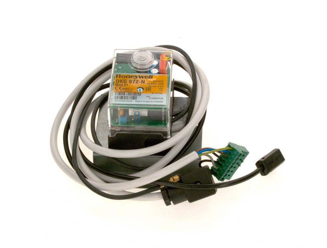BOSCH Ersatzteil TTNR: 8718585336 Brennersteuerung G197W S02 verp