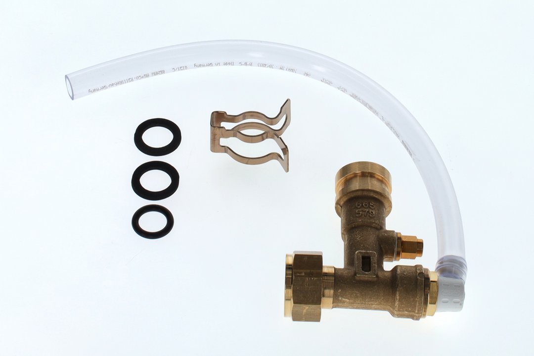 BOSCH Ersatzteil TTNR: 87186676000 Zwischenstueck Entlueftung Ladepumpe kpl. BOSCH Ersatzteil TTNR: 87186676000 Zwischenstueck Entlueftung Ladepumpe kpl.