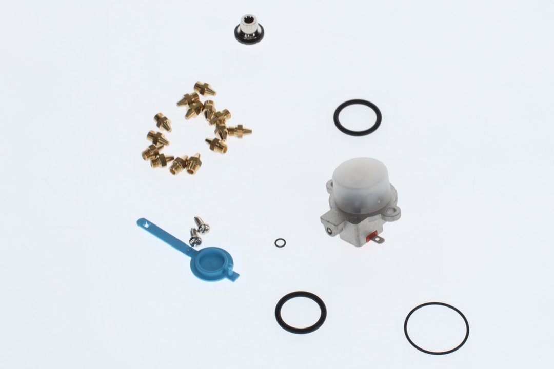 BOSCH Ersatzteil TTNR: 87190022810 Gasart-Umbausatz 21,23>31 BOSCH Ersatzteil TTNR: 87190022810 Gasart-Umbausatz 21,23>31