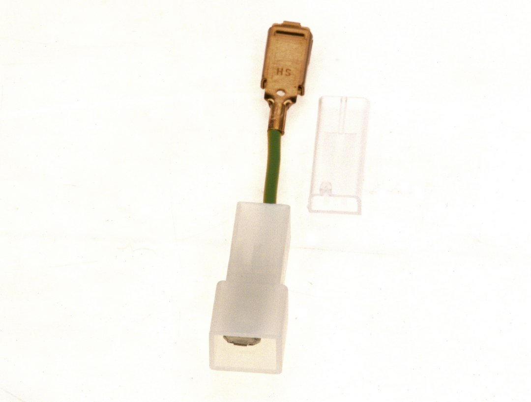 BOSCH Ersatzteil TTNR: 63035142 Adapter H05V-K 0,75 0,8/2,0 gn/ge everp