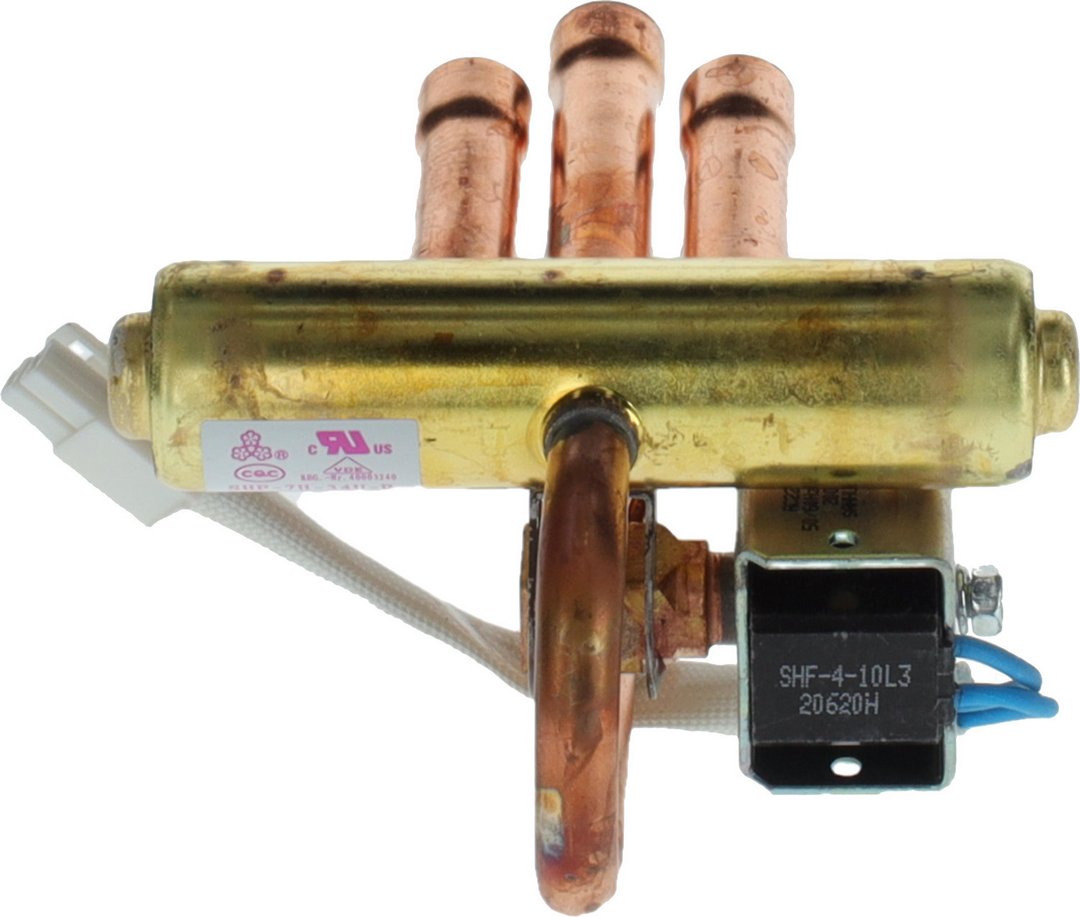 BOSCH Ersatzteil TTNR: 7739833052 4-Wege-Ventil BOSCH Ersatzteil TTNR: 7739833052 4-Wege-Ventil