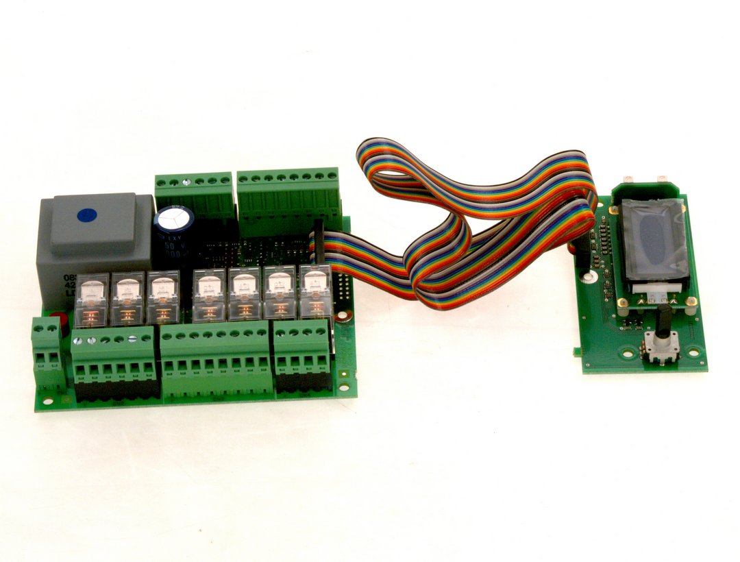 BOSCH Ersatzteil TTNR: 87183105210 Regler BOSCH Ersatzteil TTNR: 87183105210 Regler